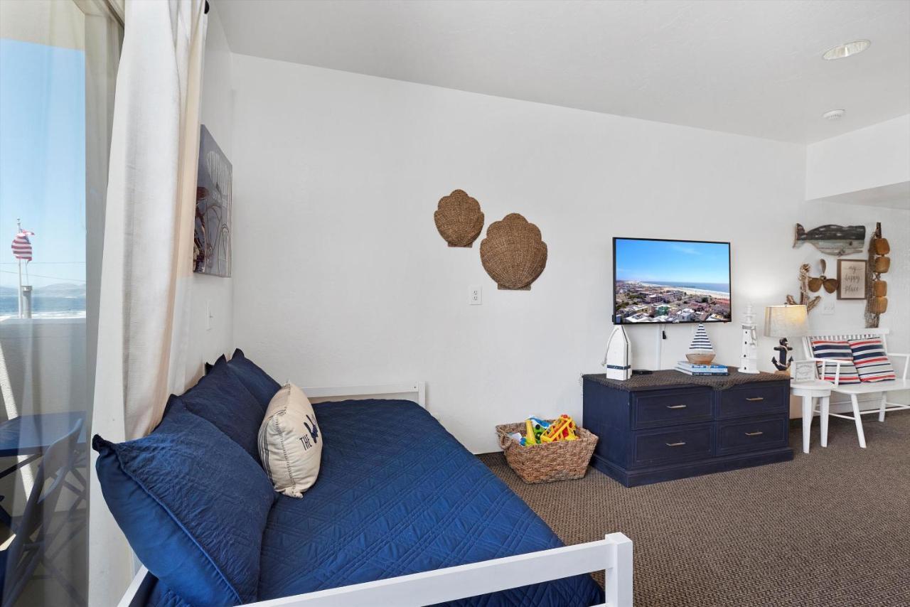 Hotel House &