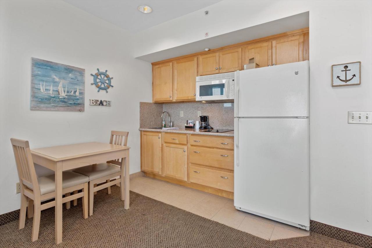 Hotel House &