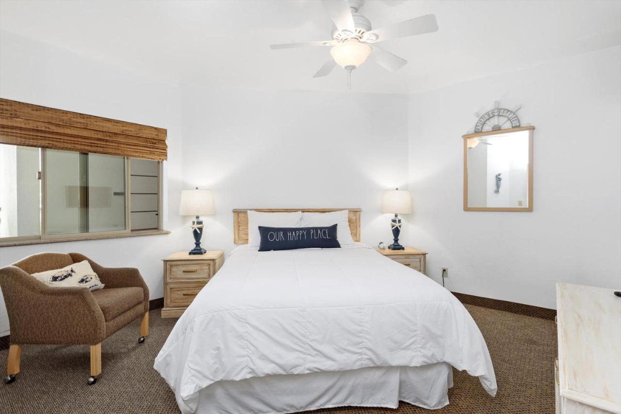 Hotel House &