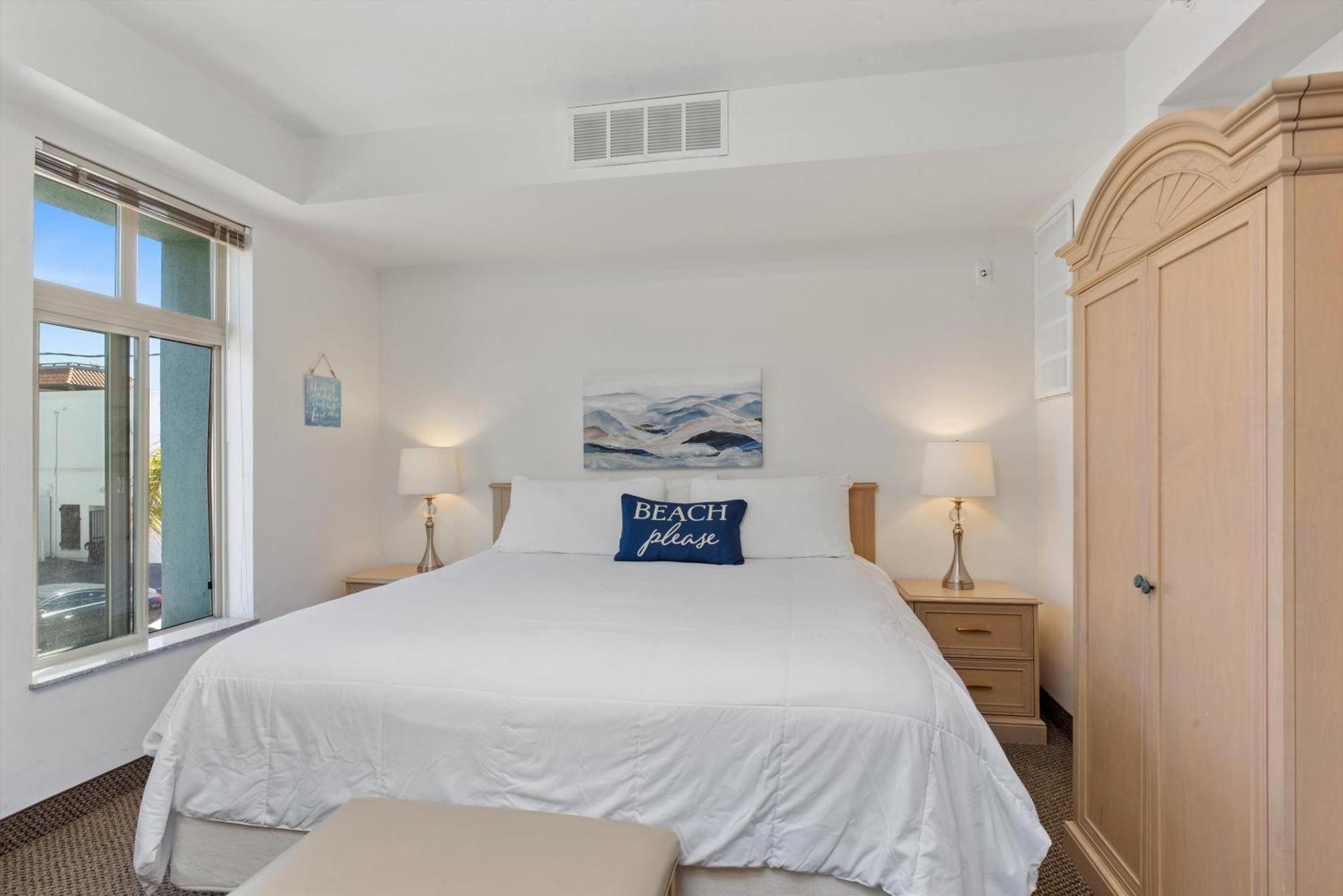Beach House &